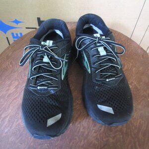 Women's Brooks Ghost 12 Athletic Shoes Size 8.5